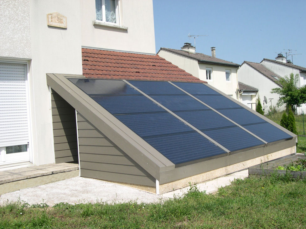 capteurs solaires hybrides integrés à la toiture - refroidissement des capteurs solaires photovoltaiques